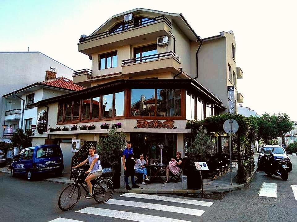 Hotel Albatros New Town Sozopol Eksteriør billede